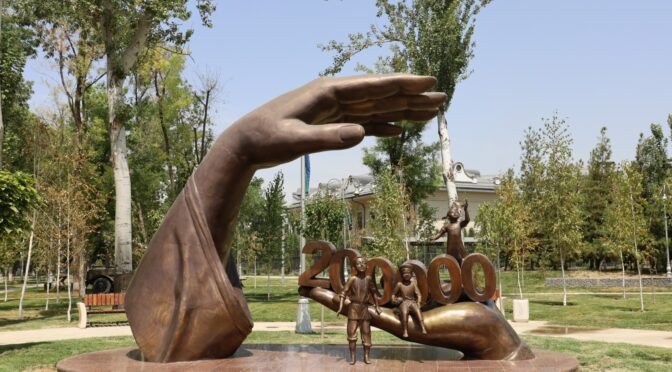 A Few Days in Tashkent